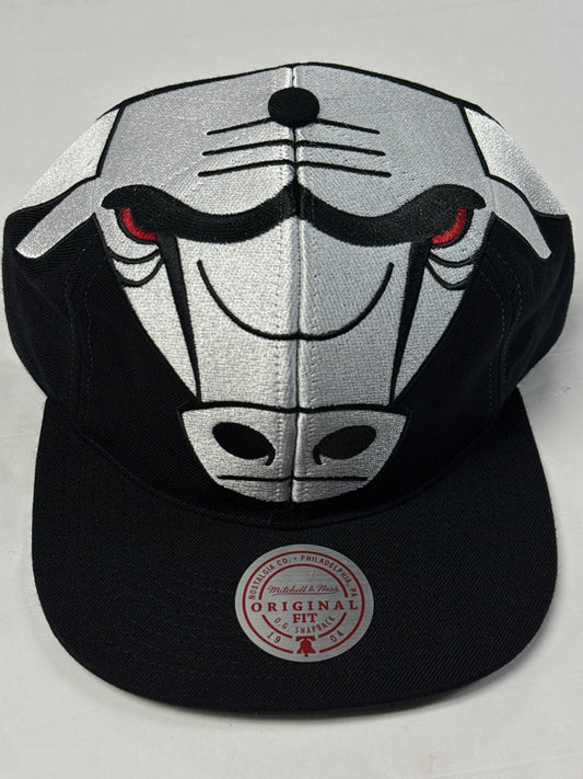 MITCHEL & NESS Chicago bulls XL LOGO SNAPBBACK HAT