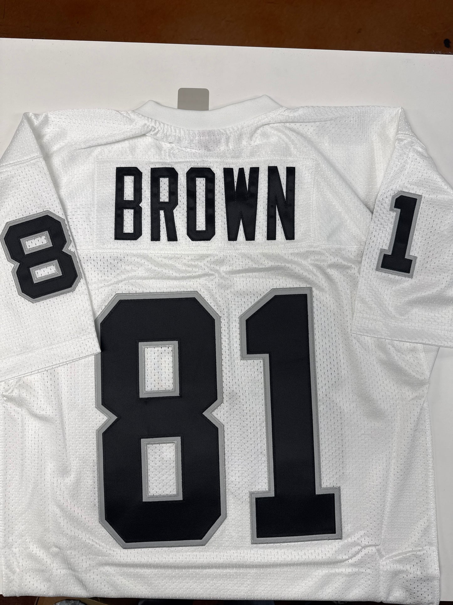 AUTHENTIC NFL (XL) MITCHELL & NESS THROWBACK JERSEY LOS ANGELES RAIDERS #81 TIM BROWN WHITE COLOR